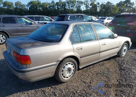 1992 Honda Accord Ex from USA, damaged, VIN 1HGCB7674NA024910